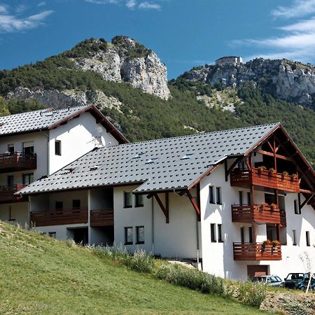 Residence Plein Soleil Avrieux Bagian luar foto